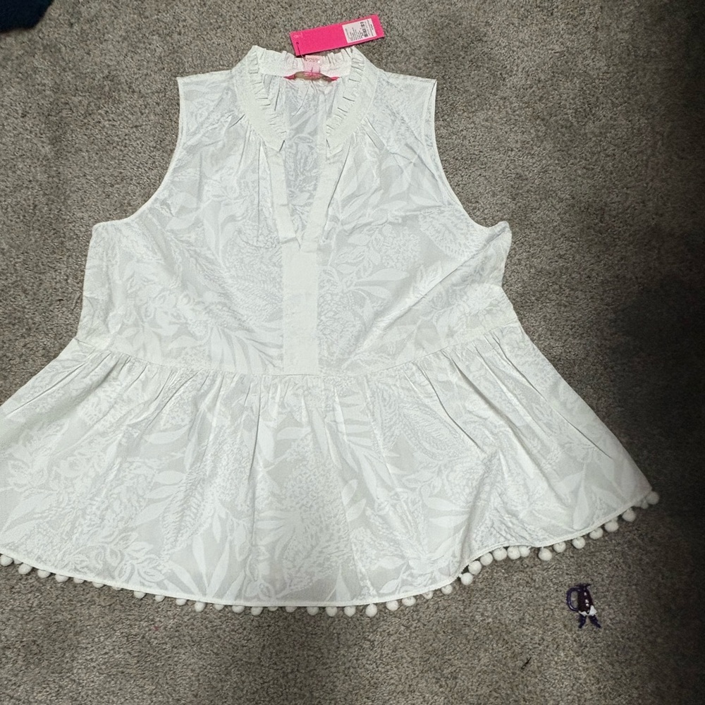 White Sleeveless Women's Top